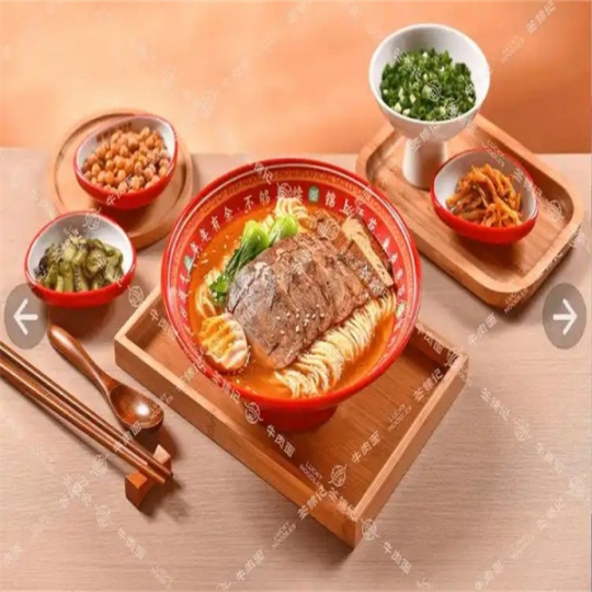 签锦记牛肉面可能是一家主打牛肉面的餐饮品牌